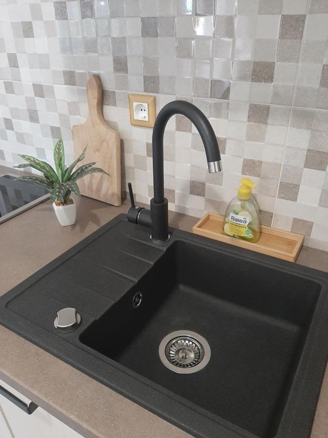 Apartment Sandra 라벡 외부 사진
