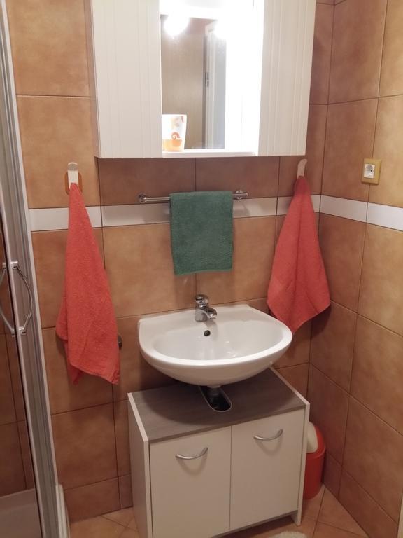 Apartment Sandra 라벡 외부 사진